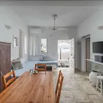 House Avlomonas Livadi (Serifos)