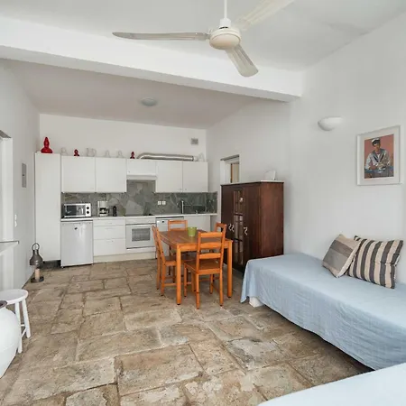 House Avlomonas Livadi (Serifos)